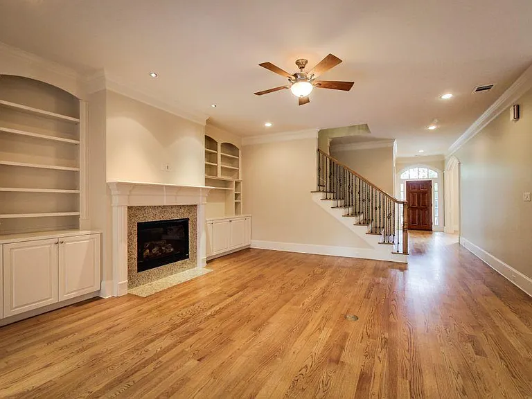 4324 Ione St — Photo 10