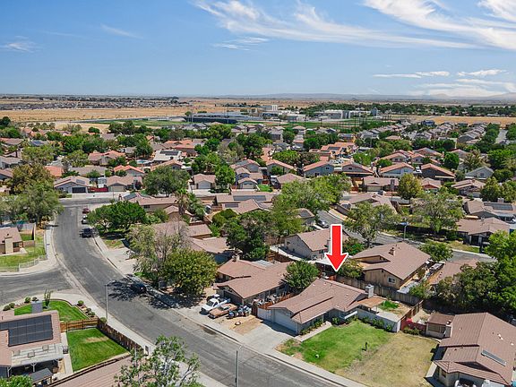 5th image of 43732 La Paz Ln