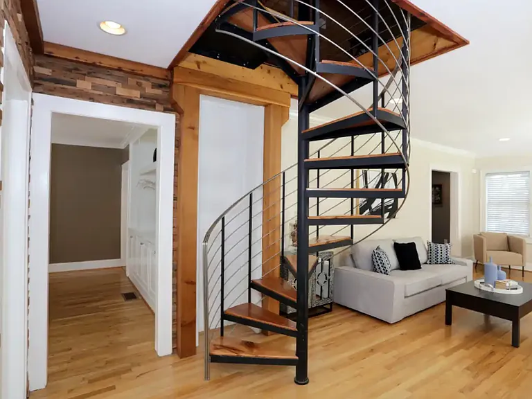1190 Atlantic Dr NW — Photo 25