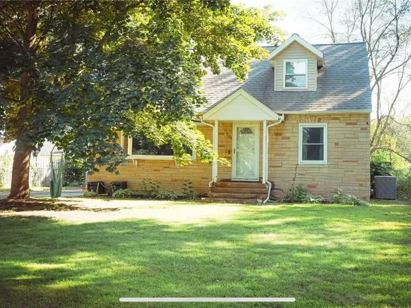 709 Olive Street, Chippewa Falls, WI 54729
