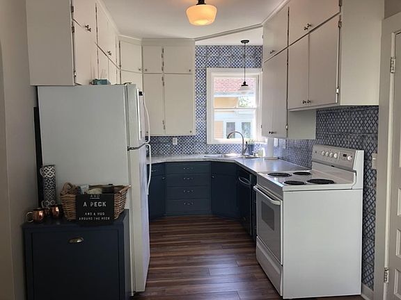 5th image of 128 E University St