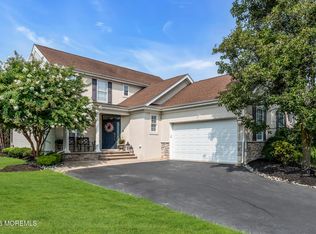 42 W Parsonage Way, Manalapan, NJ 07726