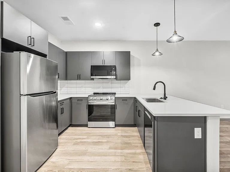 Modern Kitchen with granite countertop