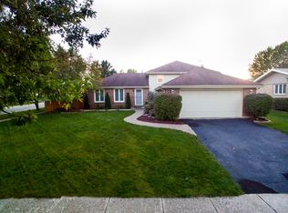 14442 Creek Crossing Dr, Orland Park, IL 60467