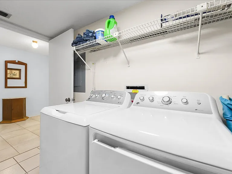 Laundry Room Cabinet