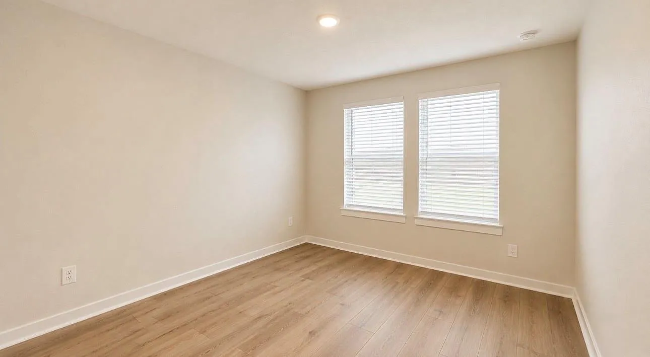 4 bed, 2.0 bath, 2137 sqft, $2,500 — Photo 3
