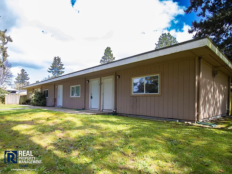 7619 Douglas St W #3 — Photo 22