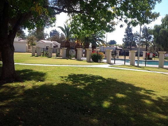 4th image of 8101 N 32nd Dr
