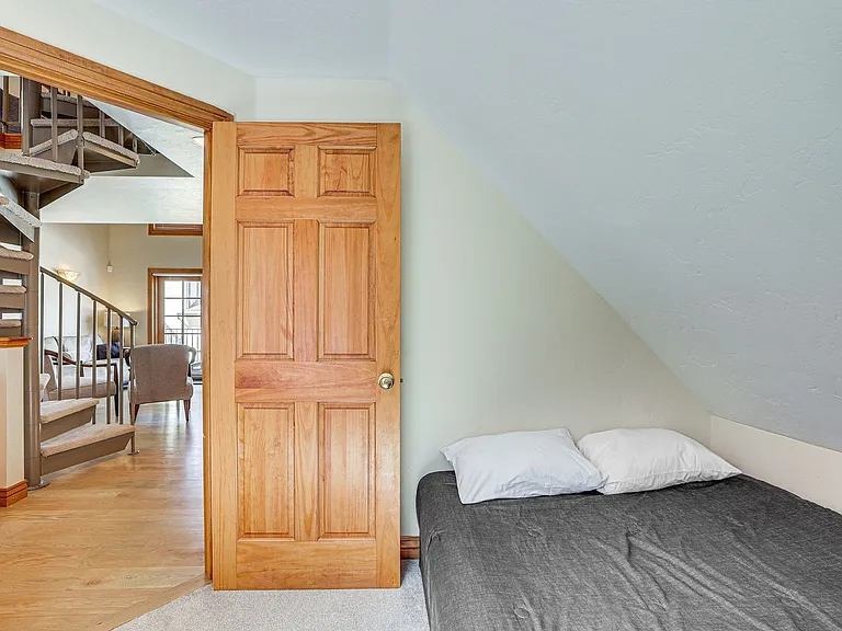 304 N Main St #ID1545837P — Photo 11