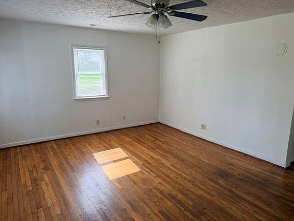 5th image of 309 Burdette St