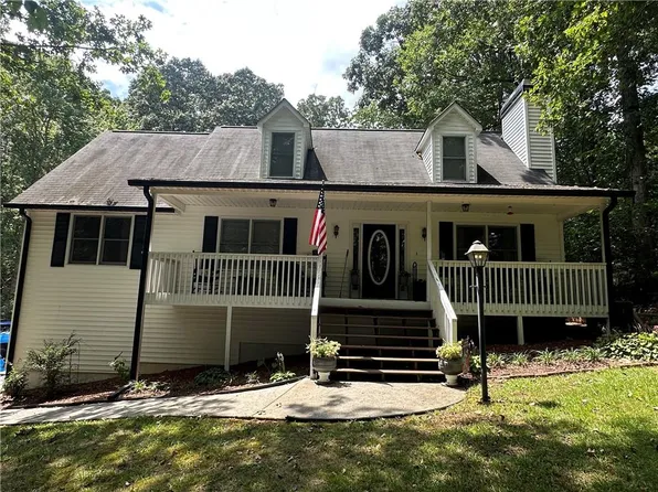 112 Hawkins Farm Ln, Ball Ground, GA 30107