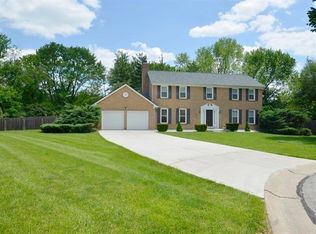 9435 Farmcourt Ln, Loveland, OH 45140