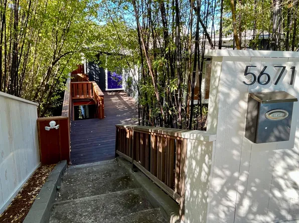 5671 Cabot Dr #Top, Oakland, CA 94611