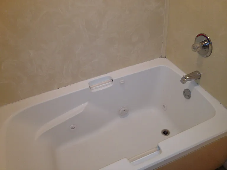 350 S Wildwood Dr #D3 — Photo 3