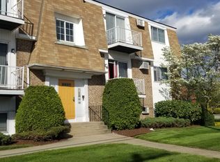 1159 Douglas Ave #4, Providence, RI 02904