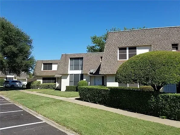 1782 Belshire Ct, Fort Worth, TX 76140