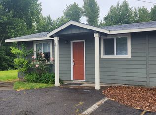 11561 Wilco Hwy NE APT 4, Mount Angel, OR 97362
