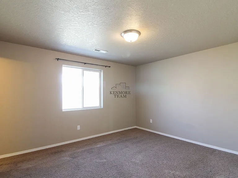 6101 Turf Paradise Dr — Photo 10