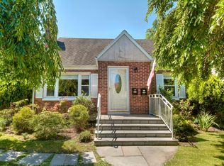 5 Wyman St, Rye Brook, NY 10573