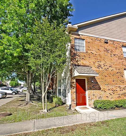 710 E Boyd Dr #1008 — Photo 1