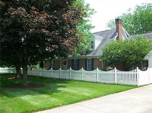 1st image of 640 Lincolnshire Dr
