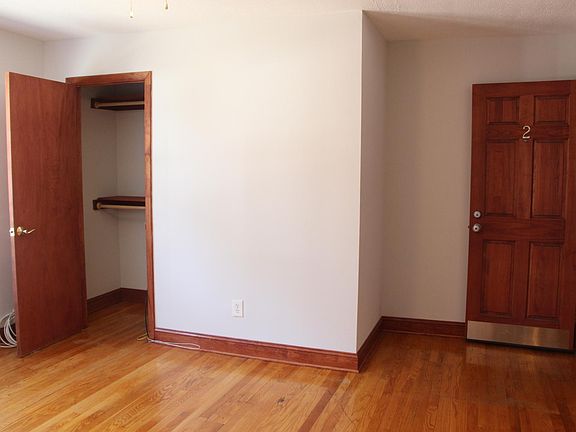 4th image of 3718 7th St N APT 6