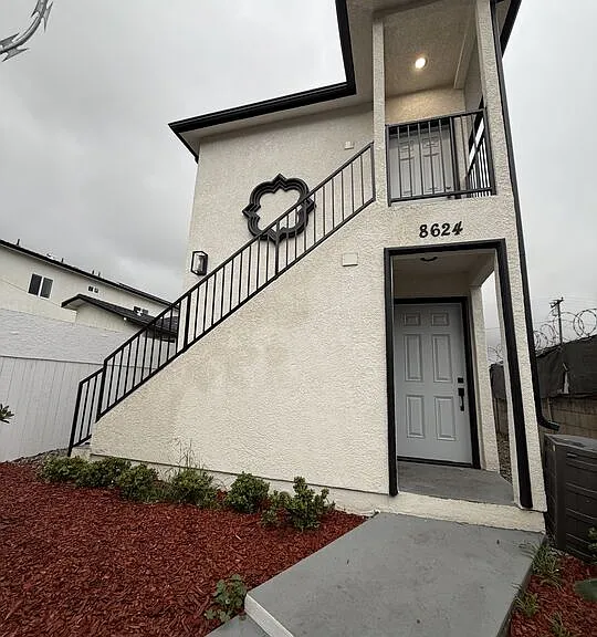 8624 Graham Ave #A — Photo 2