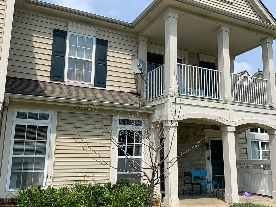 1st image of 10103 W Midway Ct #1