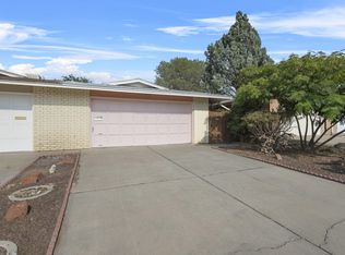 1216 Alvarado Dr NE, Albuquerque, NM 87110