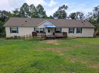 14 Nowhere Trl, Hedgesville, WV 25427
