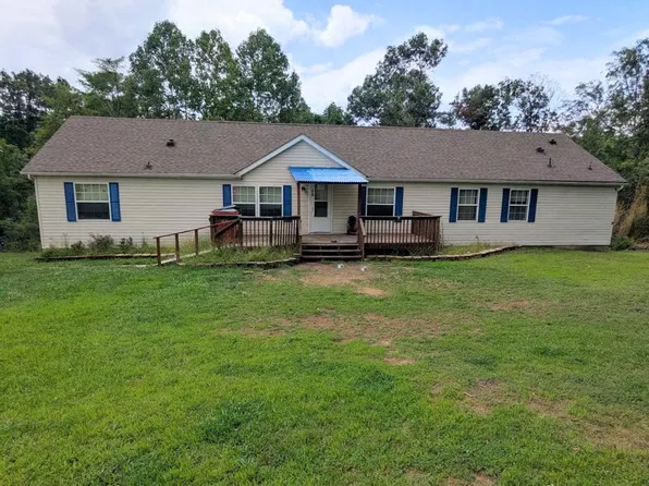 14 Nowhere Trl, Hedgesville, WV 25427
