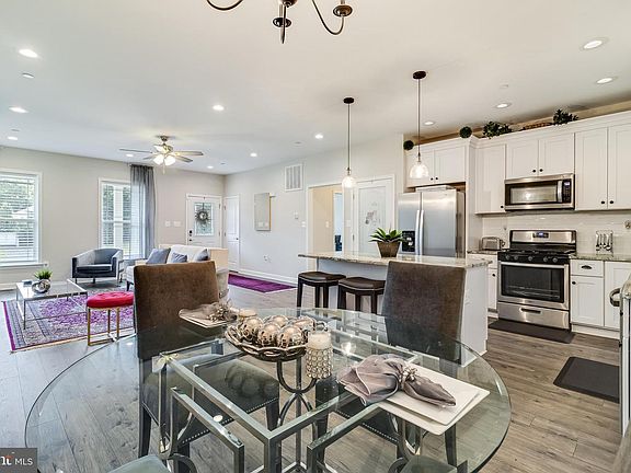 5th image of 6925 Rock Spring Pl