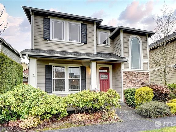 3rd image of 4506 25th Street SE