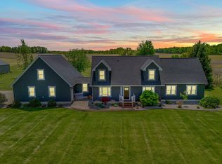 5847 Bankers Rd, Reading, MI 49274