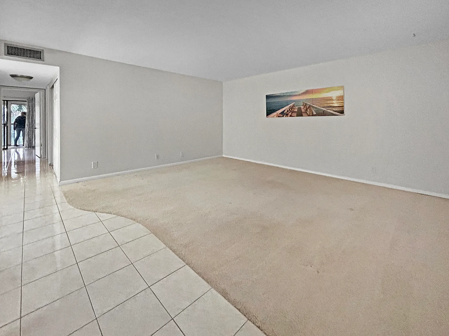 2 bed, 2.0 bath, 900 sqft, $2,500 — Photo 2