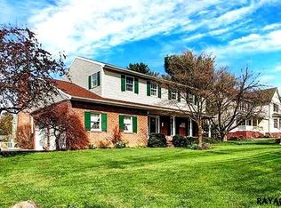 10 Rebecca Ln, Hanover, PA