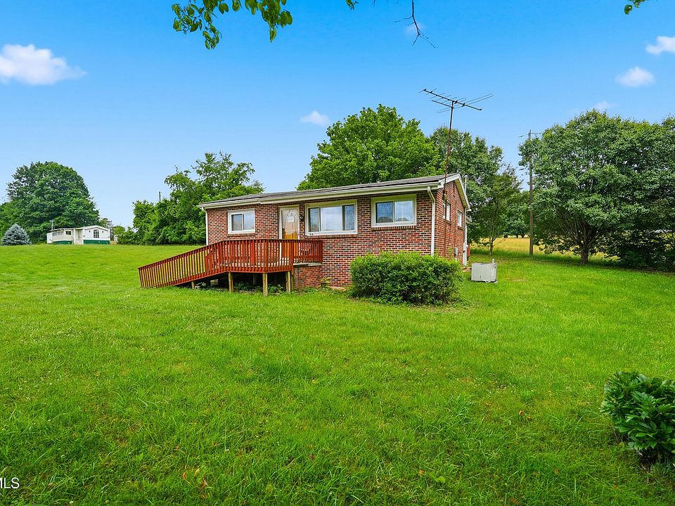 1st image of 158 Grandview Dr
