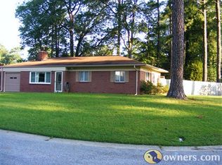 126 Bow Ct, Chesapeake, VA 23325