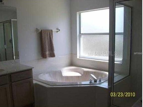 5th image of 231 Cheshire Ct