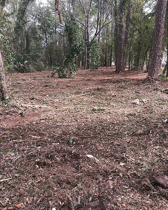 2nd image of 86394 Pinewood Dr