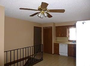 3rd image of 13102 Grand Ave