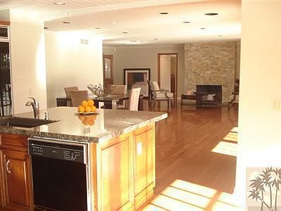 5th image of 693 Avenida Granada