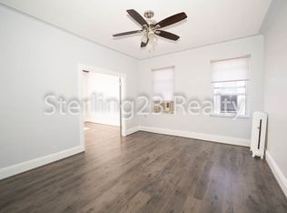23-70 Crescent St #B2, Astoria, NY 11105