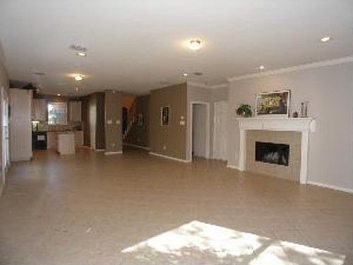 3rd image of 2103 Quail Meadow Ln