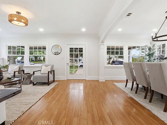 4th image of 349N N Glendora Ave