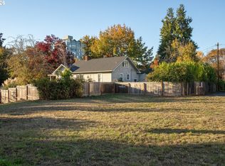 W 15th Olive Aly, Eugene, OR 97401