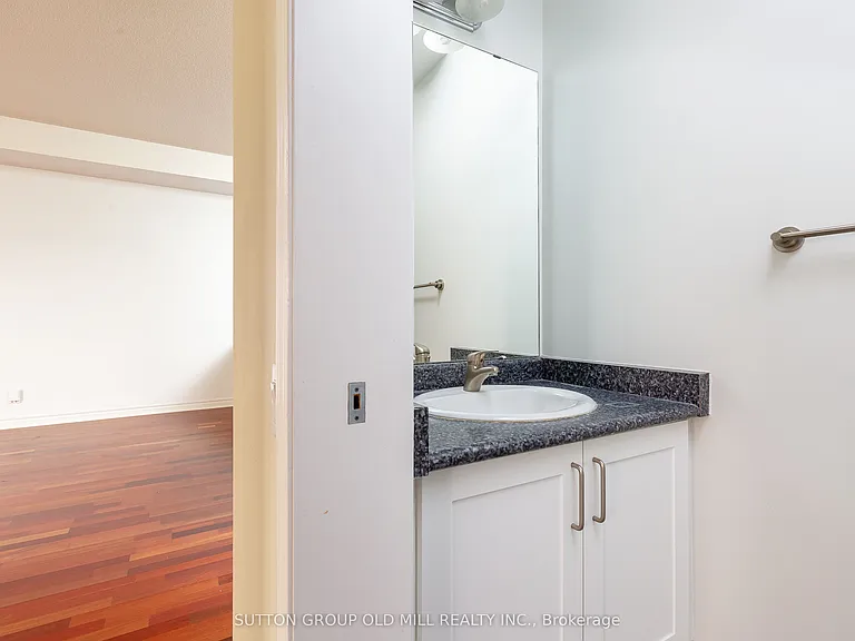 4196 Dundas St W #209 — Photo 19