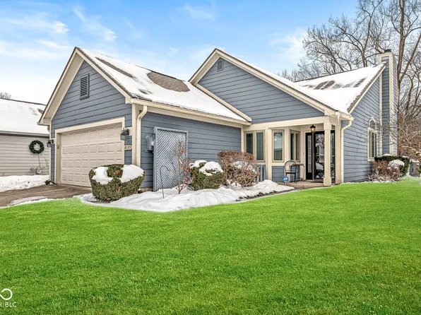 8139 River Bay Dr E, Indianapolis, IN 46240