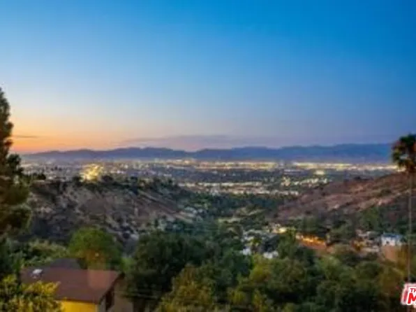14445 Mulholland Dr, Los Angeles, CA 90077