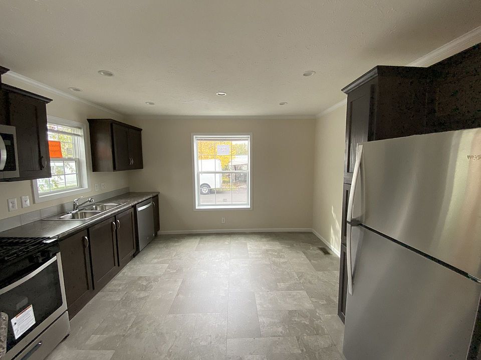 1st image of 4925 Genesse St #584S